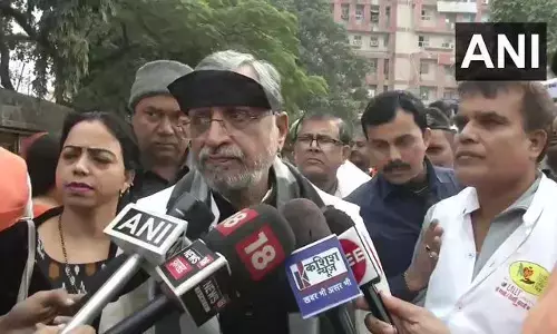 बिहार: दरभंगा में 5 साल की बच्ची के साथ रेप के सवाल को टाल गए सुशील मोदी बिहार: दरभंगा में 5 साल की बच्ची के साथ रेप के सवाल को टाल गए सुशील मोदी