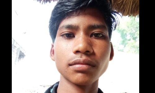 बाराबंकी : ट्रैक्टर की टक्कर से साइकिल सवार श्रमिक की मौत बाराबंकी : ट्रैक्टर की टक्कर से साइकिल सवार श्रमिक की मौत