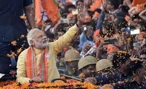गुजरात दंगा को लेकर नानावती आयोग ने PM मोदी को दी क्लीन चिट, पूर्व IPS अधिकारी पर सवाल खड़ा?