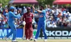 INDvWI: वेस्टइंडीज के साथ तीसरा और निर्णायक टी-20 आज, कोहली कर सकते प्लेइंग इलेवन में बड़ा बदलाव, इस प्लेयर मिल सकता है मौका INDvWI: वेस्टइंडीज के साथ तीसरा और निर्णायक टी-20 आज, कोहली कर सकते प्लेइंग इलेवन में बड़ा बदलाव, इस प्लेयर मिल सकता है मौका