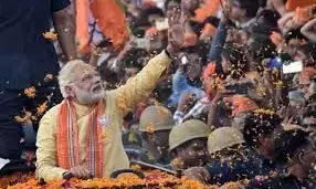 आर्थिक मोर्चे पर मोदी सरकार फेल, नवंबर में खुदरा महंगाई दर बेतहाशा बड़ी औद्योगिक उत्पादन गिरा आर्थिक मोर्चे पर मोदी सरकार फेल, नवंबर में खुदरा महंगाई दर बेतहाशा बड़ी औद्योगिक उत्पादन गिरा