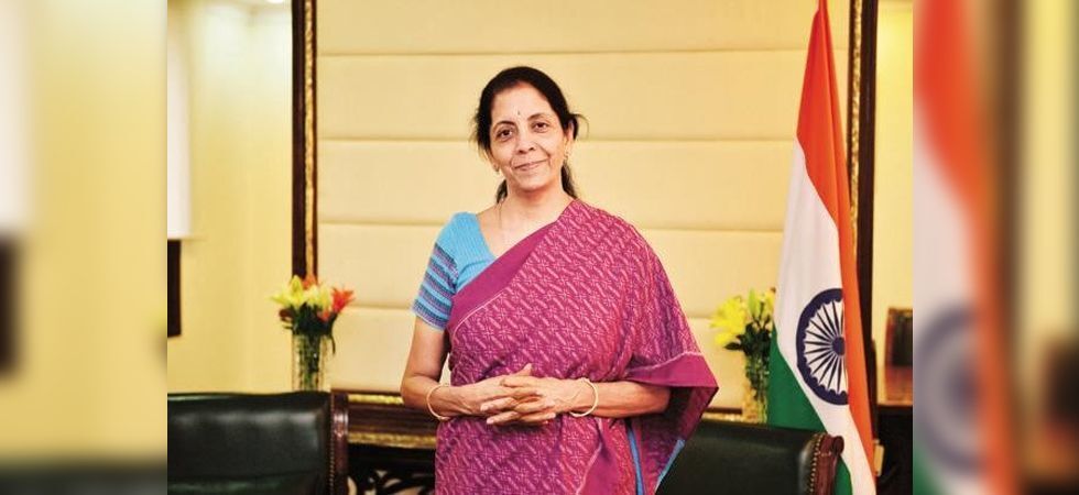 दुनिया की 100 शक्तिशाली महिलाओं में वित्त मंत्री निर्मला सीतारमण दुनिया की 100 शक्तिशाली महिलाओं में वित्त मंत्री निर्मला सीतारमण