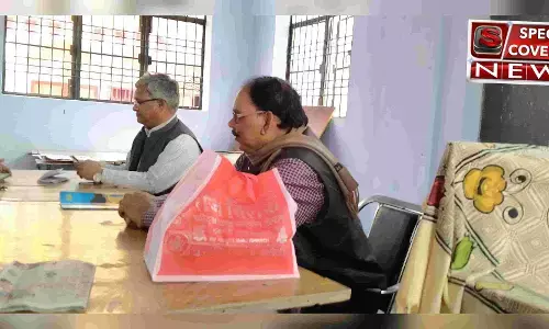 बैठक का आयोजन: क्योंकि सच नहीं बदलता, इसलिए नहीं बदलना चाहिए पत्रकार का जमीर- मिश्र