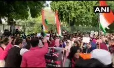 जामिया के छात्रों का फिर प्रदर्शन, सभी परीक्षाएं स्थगित किया गया