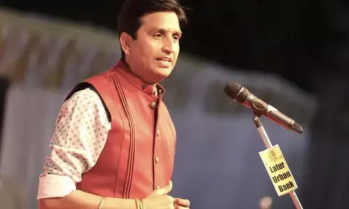 कुमार विश्वास ने लगाई दिल्ली सरकार को फटकार, पूरी दिल्ली को मौत का कुआँ अब क्यों बनाया?