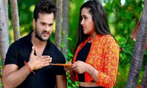 खेसारी लाल यादव का नया गाना रिलीज, यूट्यूब पर मचा रहा धमाल खेसारी लाल यादव का नया गाना रिलीज, यूट्यूब पर मचा रहा धमाल