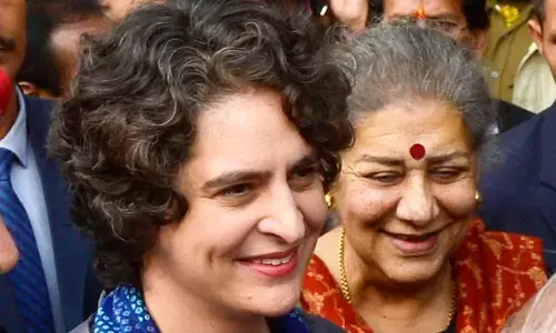 प्रियंका गाँधी ने झारखंड में एक रैली की, जहाँ कांग्रेस पैंसठ हजार मतों से जीती