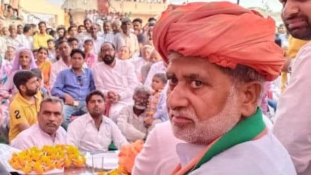 बीजेपी विधायक बोले, ये गाँधी नहीं मोदी का हिदुस्तान है, एक घंटे में कर देंगे सफाया बीजेपी विधायक बोले, ये गाँधी नहीं मोदी का हिदुस्तान है, एक घंटे में कर देंगे सफाया