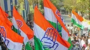 दिल्ली में फ्री की राजनीति शुरु, कांग्रेस के मेनिफेस्टो में होगा ये ऑफर, तो केजरीवाल ने दिया करारा जवाब