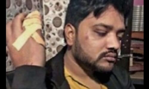 नोएडा: थाना-20 पुलिस पर एक युवक ने लगाये गंभीर आरोप, जांच में खुली युवक की पोल नोएडा: थाना-20 पुलिस पर एक युवक ने लगाये गंभीर आरोप, जांच में खुली युवक की पोल