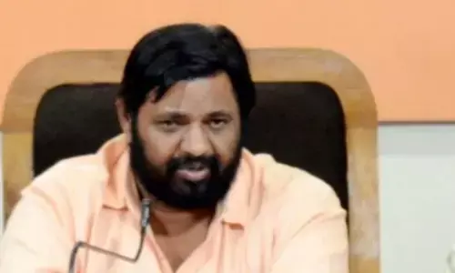 BJP सांसद कौशल किशोर ने कहा इस्लाम के खिलाफ है कब्रिस्तान की बाउंड्री BJP सांसद कौशल किशोर ने कहा इस्लाम के खिलाफ है कब्रिस्तान की बाउंड्री