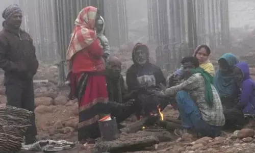 उत्तर प्रदेश के कई जिलों में सुबह चार बजे से बारिश चालू, उत्तराखंड-हिमाचल में बर्फबारी फिर बढ़ेगी ठंडक उत्तर प्रदेश के कई जिलों में सुबह चार बजे से बारिश चालू, उत्तराखंड-हिमाचल में बर्फबारी फिर बढ़ेगी ठंडक