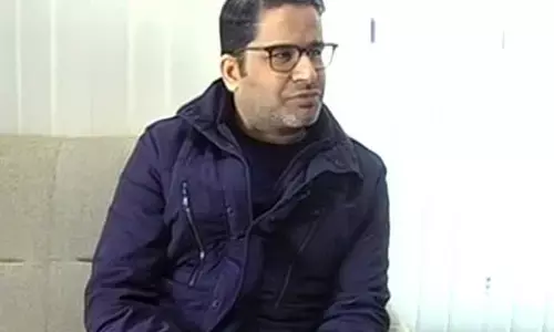 NPR-NCR पर प्रशांत किशोर के एक ट्वीट ने नीतीश को डाला मुश्किल में, मोदी की भी साख लगी दांव पर NPR-NCR पर प्रशांत किशोर के एक ट्वीट ने नीतीश को डाला मुश्किल में, मोदी की भी साख लगी दांव पर