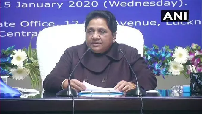 जन्मदिन पर मायावती का हमला, बोलीं-भाजपा को अपनी ये जिद छोड़ देनी चाहिए जन्मदिन पर मायावती का हमला, बोलीं-भाजपा को अपनी ये जिद छोड़ देनी चाहिए