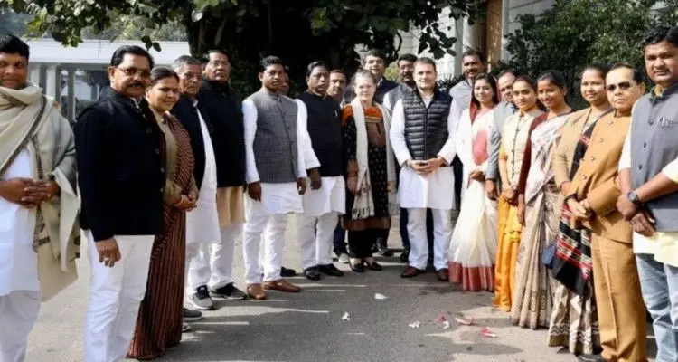 झारखंड मंत्रिमंडल विस्तार पर सस्पेंस जल्द होगा खत्म, सोनिया और राहुल से मिले झारखंड कांग्रेस के नवनिर्वाचित विधायक