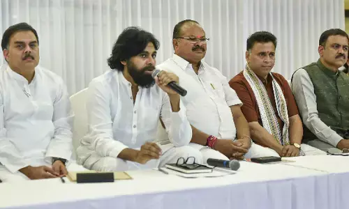 आंध्र प्रदेश में अभिनेता पवन कल्याण की जन सेना पार्टी का भाजपा के साथ गठबंधन, बोले- 2024 में हमारी जीत होगी