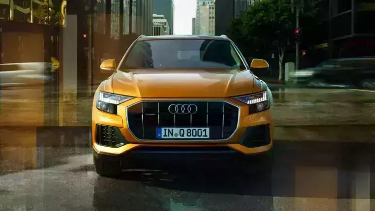भारत में लांच हुई Audi Q8 , विराट कोहली ने सबसे पहले खरीदी भारत में लांच हुई Audi Q8 , विराट कोहली ने सबसे पहले खरीदी