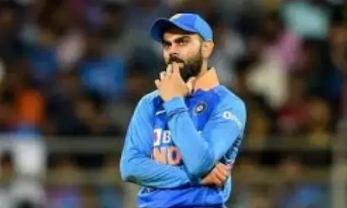 विराट कोहली की इस हरकत को देखने से चूक गए अंपायर, नहीं तो T20 वर्ल्ड कप मैच हार जाता भारत! विराट कोहली की इस हरकत को देखने से चूक गए अंपायर, नहीं तो T20 वर्ल्ड कप मैच हार जाता भारत!