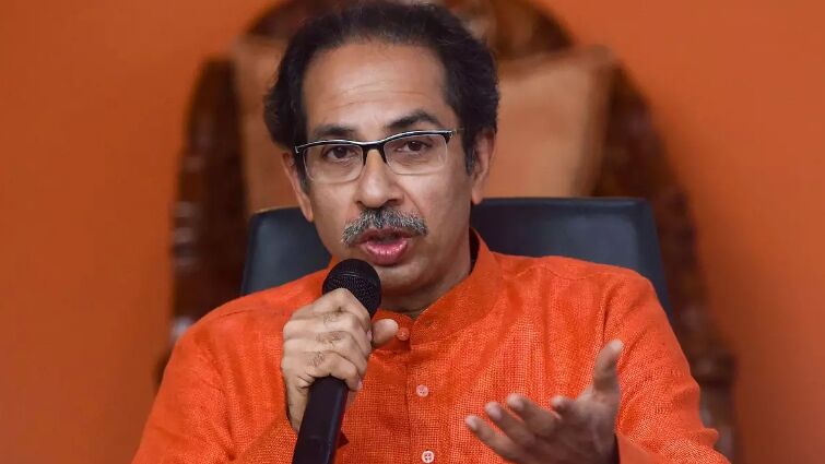 महाराष्ट्र सरकार ने की कॉस्ट कटिंग: एक साल तक कोई डेवलपमेंट प्रोजेक्ट नहीं, न ही कोई नई नौकरी महाराष्ट्र सरकार ने की कॉस्ट कटिंग: एक साल तक कोई डेवलपमेंट प्रोजेक्ट नहीं, न ही कोई नई नौकरी