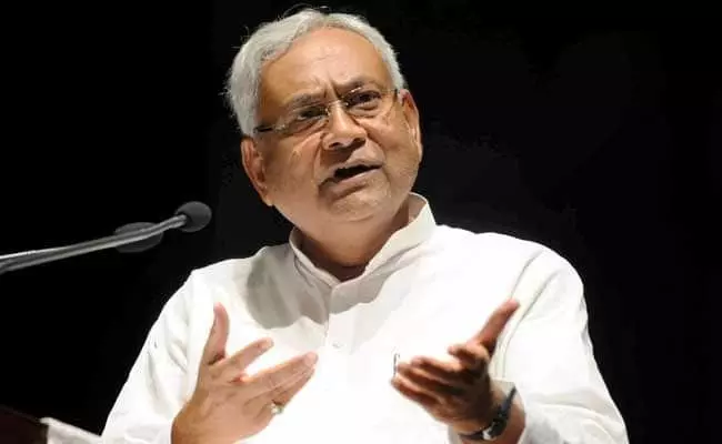 नीतीश ने भागलपुर दंगा याद दिलाकर RJD पर साधा निशाना, कहा- काम पर वोट दीजिए