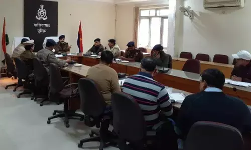 जिले के टॉप अपराधियों पर जल्द कार्यवाही के लिए एसएसपी ने दिए निर्देश, क्राइम ब्रांच के काम से दिखे असंतुष्ट