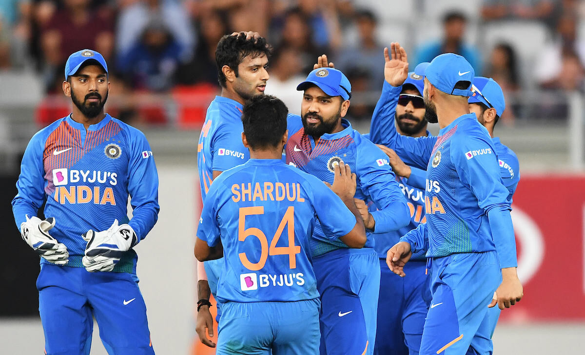 टीम इंडिया ने न्यूजीलैंड दी करारी शिकस्त,सीरीज में 1-0 से आगे टीम इंडिया ने न्यूजीलैंड दी करारी शिकस्त,सीरीज में 1-0 से आगे