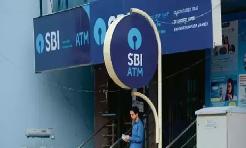 SBI ने ग्राहकों को दी चेतावनी: ATM कार्ड के साथ ऐसा न करें नही तो हो जाएगा खाता खाली SBI ने ग्राहकों को दी चेतावनी: ATM कार्ड के साथ ऐसा न करें नही तो हो जाएगा खाता खाली