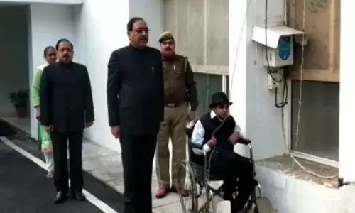 गाजियाबाद के जिलाधिकारी का गणतंत्र दिवस के दिन का कार्य बना चर्चा का विषय