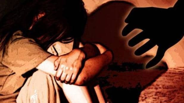दिल दहला देने वाली घटना, युवती से दुष्कर्म के बाद गुप्तांग में... दिल दहला देने वाली घटना, युवती से दुष्कर्म के बाद गुप्तांग में...
