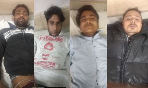 नोएडा: पुलिस मुठभेड के दौरान चार शातिर लुटेरे घायल, गिरफ्तार लुटेरों के कब्जे से दो ट्रक, एक कार और अवैध शस्त्र बरामद नोएडा: पुलिस मुठभेड के दौरान चार शातिर लुटेरे घायल, गिरफ्तार लुटेरों के कब्जे से दो ट्रक, एक कार और अवैध शस्त्र बरामद