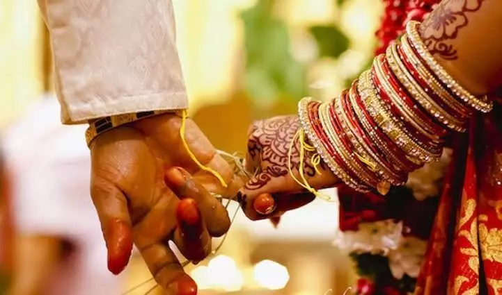 दहेज की वजह से टूटा रिश्ता, फिर दोनों ने भागकर की शादी दहेज की वजह से टूटा रिश्ता, फिर दोनों ने भागकर की शादी