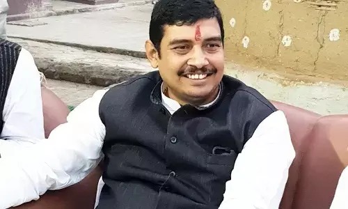 सांसद अतुल राय ने लोकसभा में किया शपथ ग्रहण सांसद अतुल राय ने लोकसभा में किया शपथ ग्रहण