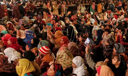 शाहीन बाग के प्रदर्शनकारियों से बातचीत करने को मोदी सरकार के मंत्री तैयार, रखी यह शर्त