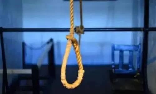 कपड़ा कारोबारी जब नहीं मुद्रा लोन तो फांसी लगाकर दे दी जान, तीन पेज का सुसाइड नोट लिखा
