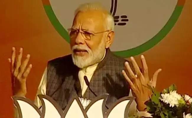 सबका साथ सबका विकास तो चुनाव के समय से मुस्लिम से नफरत क्यों? सबका साथ सबका विकास तो चुनाव के समय से मुस्लिम से नफरत क्यों?