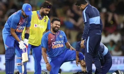 विराट की बढ़ी मुश्किल वनडे और टेस्ट सीरीज से बाहर हुए रोहित शर्मा, इन तीन खिलाड़ियों पर लगाया दाव विराट की बढ़ी मुश्किल वनडे और टेस्ट सीरीज से बाहर हुए रोहित शर्मा, इन तीन खिलाड़ियों पर लगाया दाव