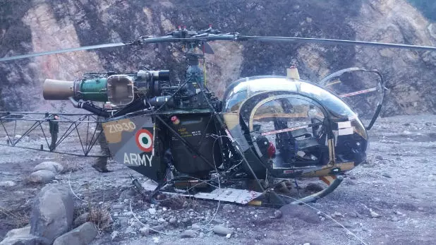 जम्मू में सेना के चीता हेलिकॉप्टर की इमरजेंसी लैंडिंग, दोनों पायलट सुरक्षित