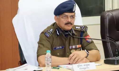 नोएडा कमिश्नर ने किये अपर पुलिस उपायुक्त और एसीपी के तबादले नोएडा कमिश्नर ने किये अपर पुलिस उपायुक्त और एसीपी के तबादले