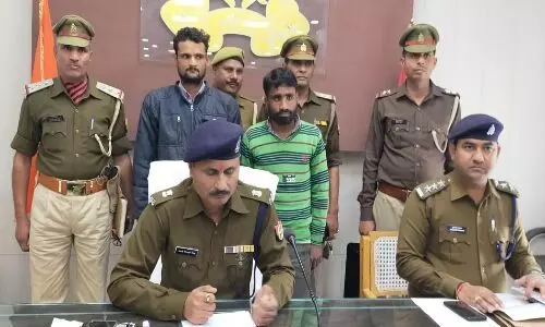 पुलिस ने 8 मोटरसाइकिल के साथ दो को किया गिरफ्तार