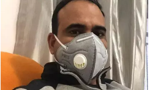 चीन के वुहान में फंसे एक भारतीय प्रो आशीष यादव के परिवार की सुनिए दर्दनाक आप-बीती चीन के वुहान में फंसे एक भारतीय प्रो आशीष यादव के परिवार की सुनिए दर्दनाक आप-बीती