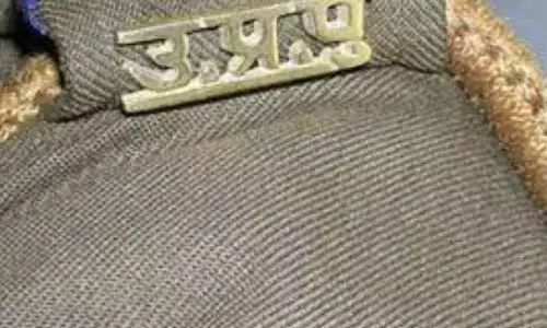 पुलिस आयुक्त की पहली सबसे बड़ी कारवाई,12 चौकी प्रभारियों को किया लाइन हाजिर