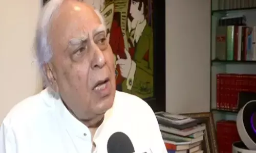 कपिल सिब्बल बोले- ईमानदारी के साथ समझौता करने के लिए याद किए जाएंगे रंजन गोगोई कपिल सिब्बल बोले- ईमानदारी के साथ समझौता करने के लिए याद किए जाएंगे रंजन गोगोई