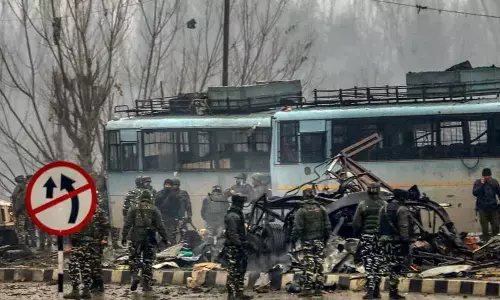 पुलवामा केस में 13500 पन्नों की चार्जशीट, NIA ने खोला पाकिस्तान की आतंकी साजिशों का चिट्ठा पुलवामा केस में 13500 पन्नों की चार्जशीट, NIA ने खोला पाकिस्तान की आतंकी साजिशों का चिट्ठा