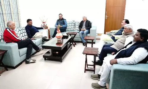 केजरीवाल के साथ इन 6 विधायकों ने रामलीला मैदान से मंत्री पद की शपथ ली