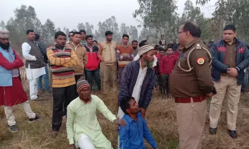 पीलीभीत में 9 साल की बच्ची की हत्या से सनसनी पीलीभीत में 9 साल की बच्ची की हत्या से सनसनी