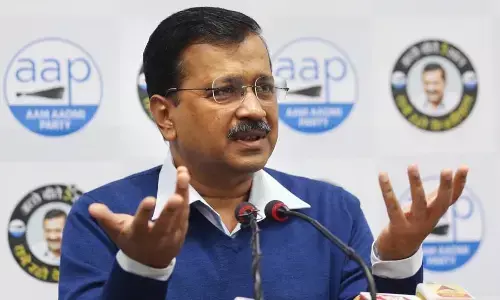 आखिर खुद को नेता नहीं मानने वाले केजरीवाल ने जनता के साथ भेदभाव कर क्यों किया ये अपने लिए काम! आखिर खुद को नेता नहीं मानने वाले केजरीवाल ने जनता के साथ भेदभाव कर क्यों किया ये अपने लिए काम!