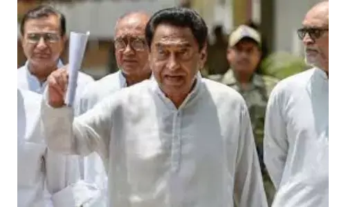 तो क्या कमलनाथ दे देंगे फ्लोर टेस्ट से पहले इस्तीफा? तो क्या कमलनाथ दे देंगे फ्लोर टेस्ट से पहले इस्तीफा?