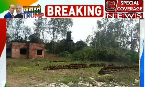 यूपी के बिजनौर में सरकारी अस्पताल में गंदगी के अंबार