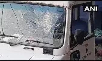 सीएए के विरोध में प्रदर्शन और हिंसा के चलते रात 12 बजे तक अलीगढ़ में इंटरनेट सेवा बंद, डीएम ने की पुष्टि