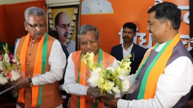 बाबूलाल मरांडी बने झारखंड विधानसभा में नेता प्रतिपक्ष, BJP विधायकों ने सर्वसम्मति से चुना अपना नेता बाबूलाल मरांडी बने झारखंड विधानसभा में नेता प्रतिपक्ष, BJP विधायकों ने सर्वसम्मति से चुना अपना नेता